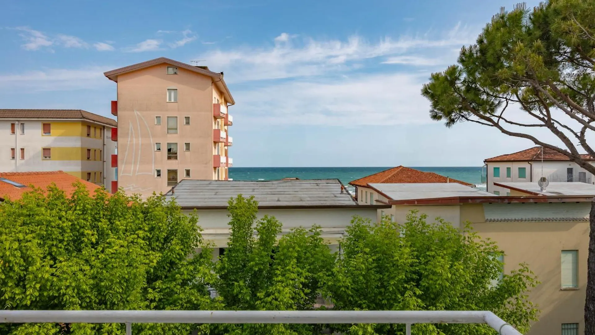 Hotel Altea Lido di Jesolo 3*,