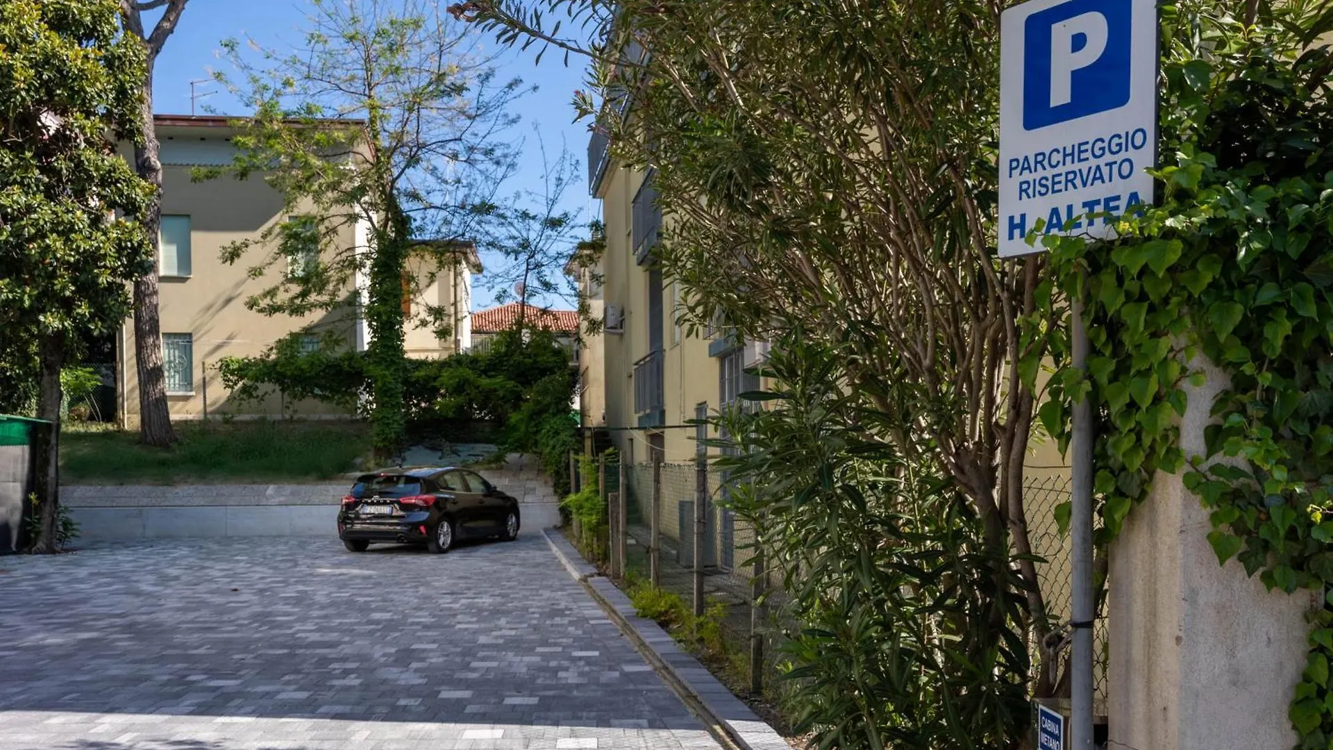 Hotel Altea 利多迪迪耶索洛 3*,